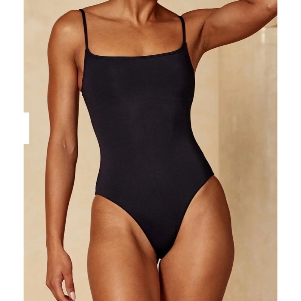 Monday Swimwear Bahamas One Piece Swimsuit Black NWT Large